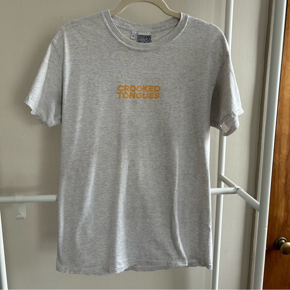 ⭐️ Crooked Tongues grey tee shirt with Strictly Reggae Roots back graphic